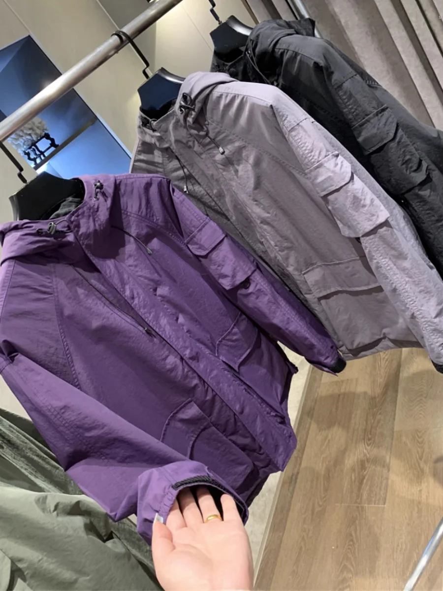 Sli Outdoor Couple Jaet with Multiple kets Functional Hooded Windbreaker Commute Sle Long Sve Polyester Fibre
Sli Outdoor Couple Jaet with Multiple kets Functional Hooded Windbreaker Commute Sle Long Sve Polyester Fibre