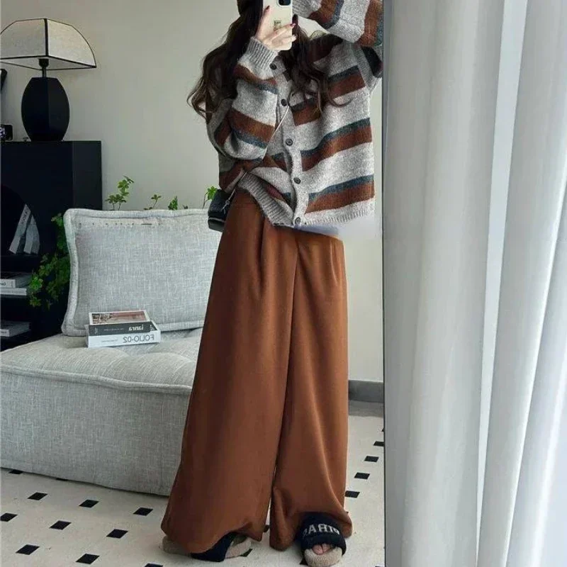 Striped Baggy Cardigan Women Knitted Vintage Coat Streetwear Warm Soft Casual All-match Korean Style Girls Fashion Personality
Striped Baggy Cardigan Women Knitted Vintage Coat Streetwear Warm Soft Casual All-match Korean Style Girls Fashion Personality