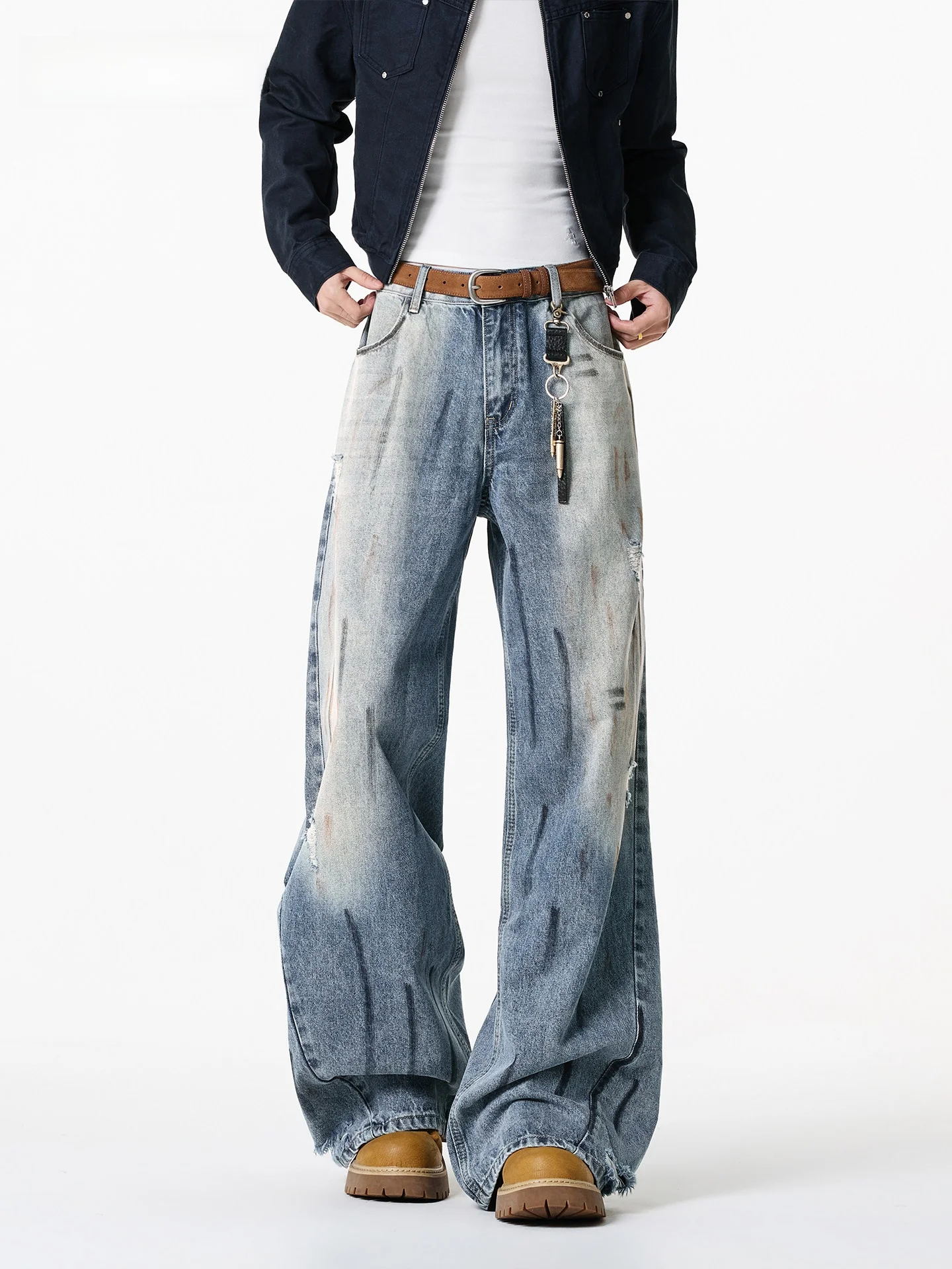 Washed Distressed Men's Jeans High Street Summer Casual Straight Leg Denim Pants Vintage Design Comfortable Wear Resistant
Washed Distressed Men's Jeans High Street Summer Casual Straight Leg Denim Pants Vintage Design Comfortable Wear Resistant