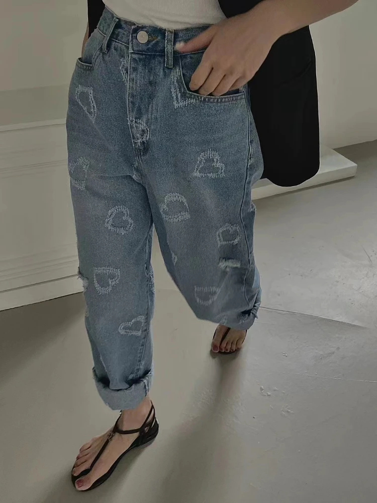 Spring Summer Vintage Blue Harem Pant Women High Waist 3D Love Scratch Pattern Jeans Pants Streetwear Loose Denim Trousers
Spring Summer Vintage Blue Harem Pant Women High Waist 3D Love Scratch Pattern Jeans Pants Streetwear Loose Denim Trousers