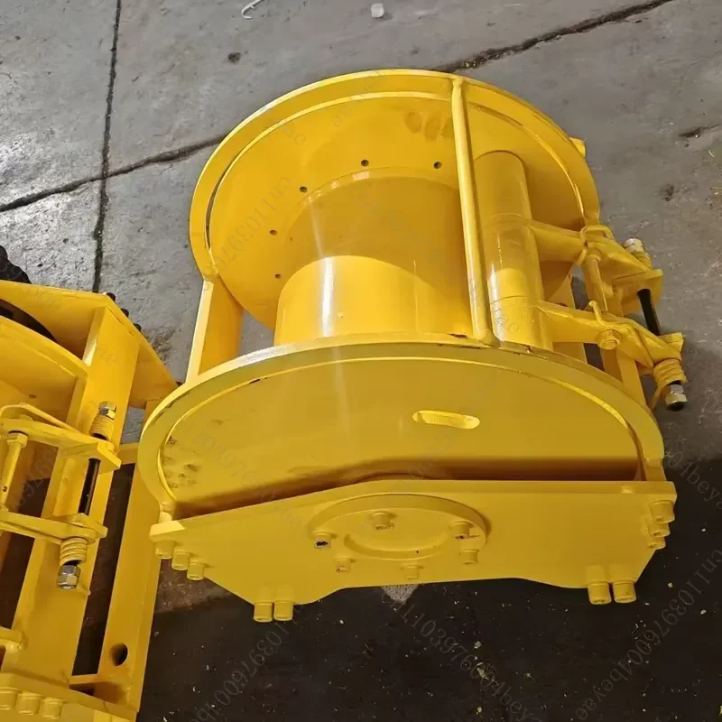Competitive price Heavy duty hand crank 3 ton winch Wire rope reel winch Portable construction crane 3T winch
Competitive price Heavy duty hand crank 3 ton winch Wire rope reel winch Portable construction crane 3T winch