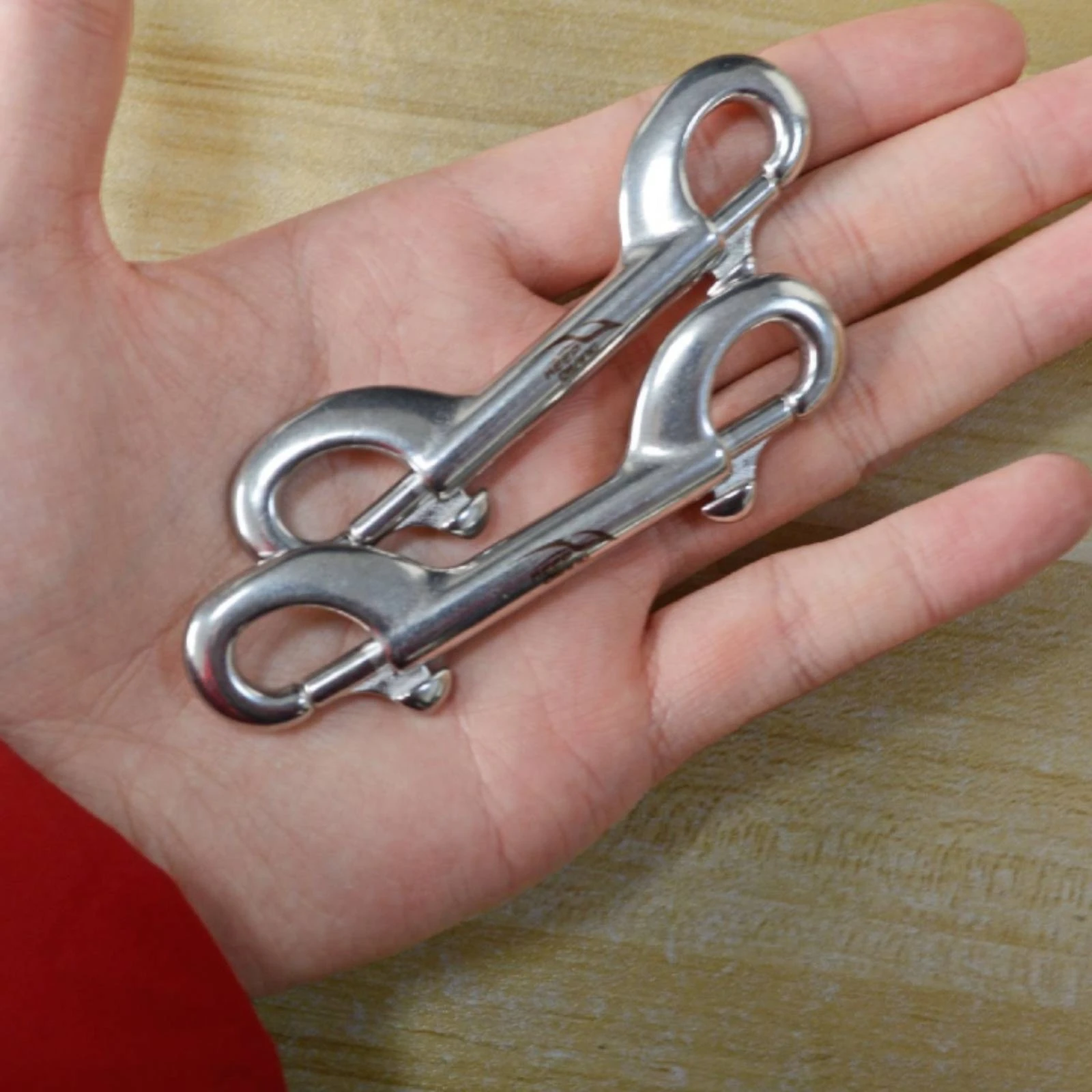 90 Mm Double Head Hook Single-Handed Handed Use Stainless Steel Double Ended Snap Hook Diving Clip Easy Accessible Marine Gear
90 Mm Double Head Hook Single-Handed Handed Use Stainless Steel Double Ended Snap Hook Diving Clip Easy Accessible Marine Gear