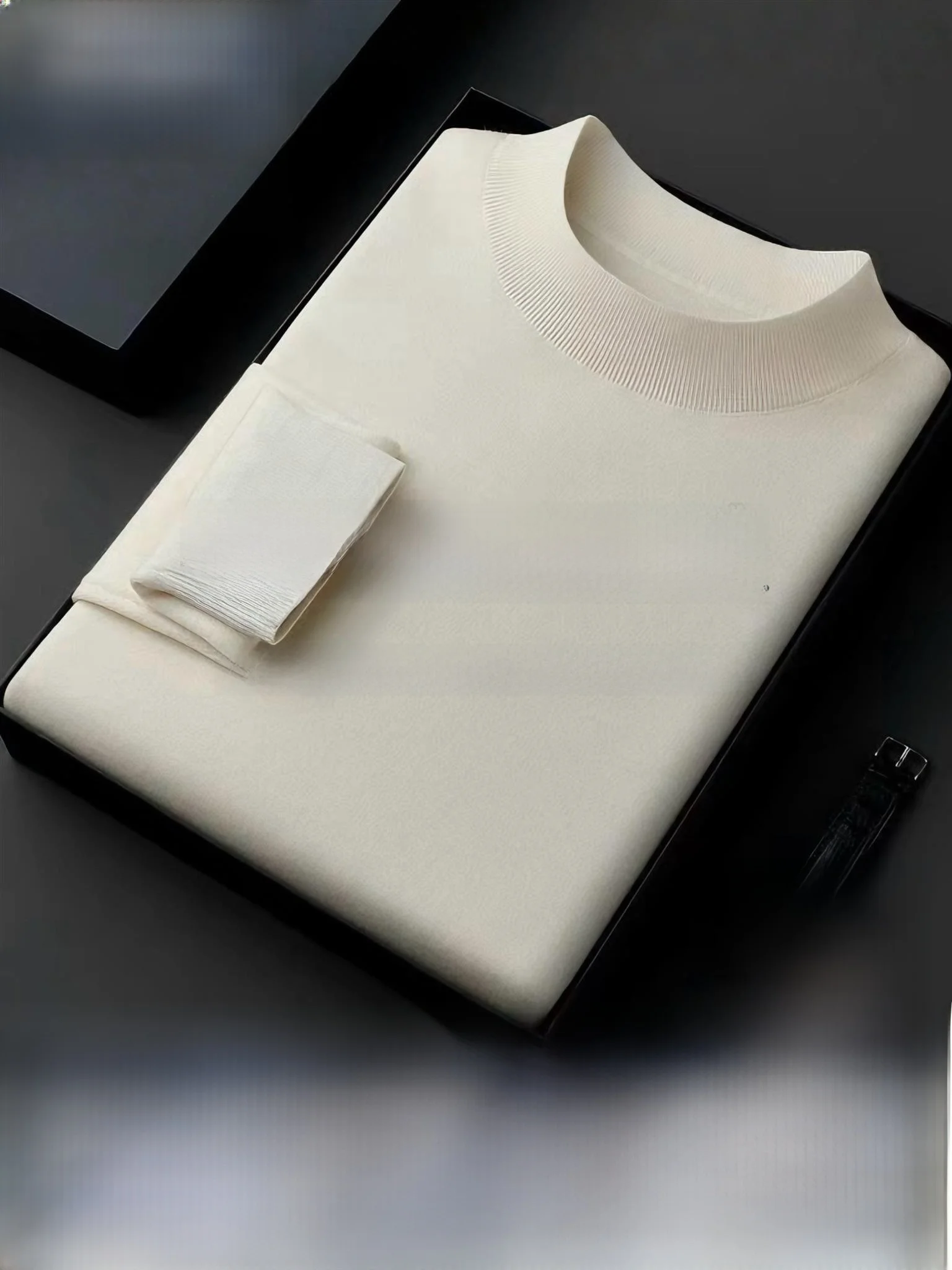 Мужской шелковый свитер Peir Cardin с высоким воротом, вязаный, теплый, зимний, базовый слой, модный, повседневный стиль
Мужской шелковый свитер Peir Cardin с высоким воротом, вязаный, теплый, зимний, базовый слой, модный, повседневный стиль