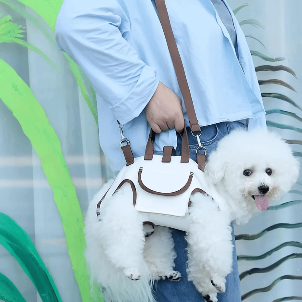 Multifunctional Adjustable Dog Carrier Backpack Soft Breathable Dog Outing Bag Labor Saving with Leash Pet Strap Artifact Hiking 
Multifunctional Adjustable Dog Carrier Backpack Soft Breathable Dog Outing Bag Labor Saving with Leash Pet Strap Artifact Hiking