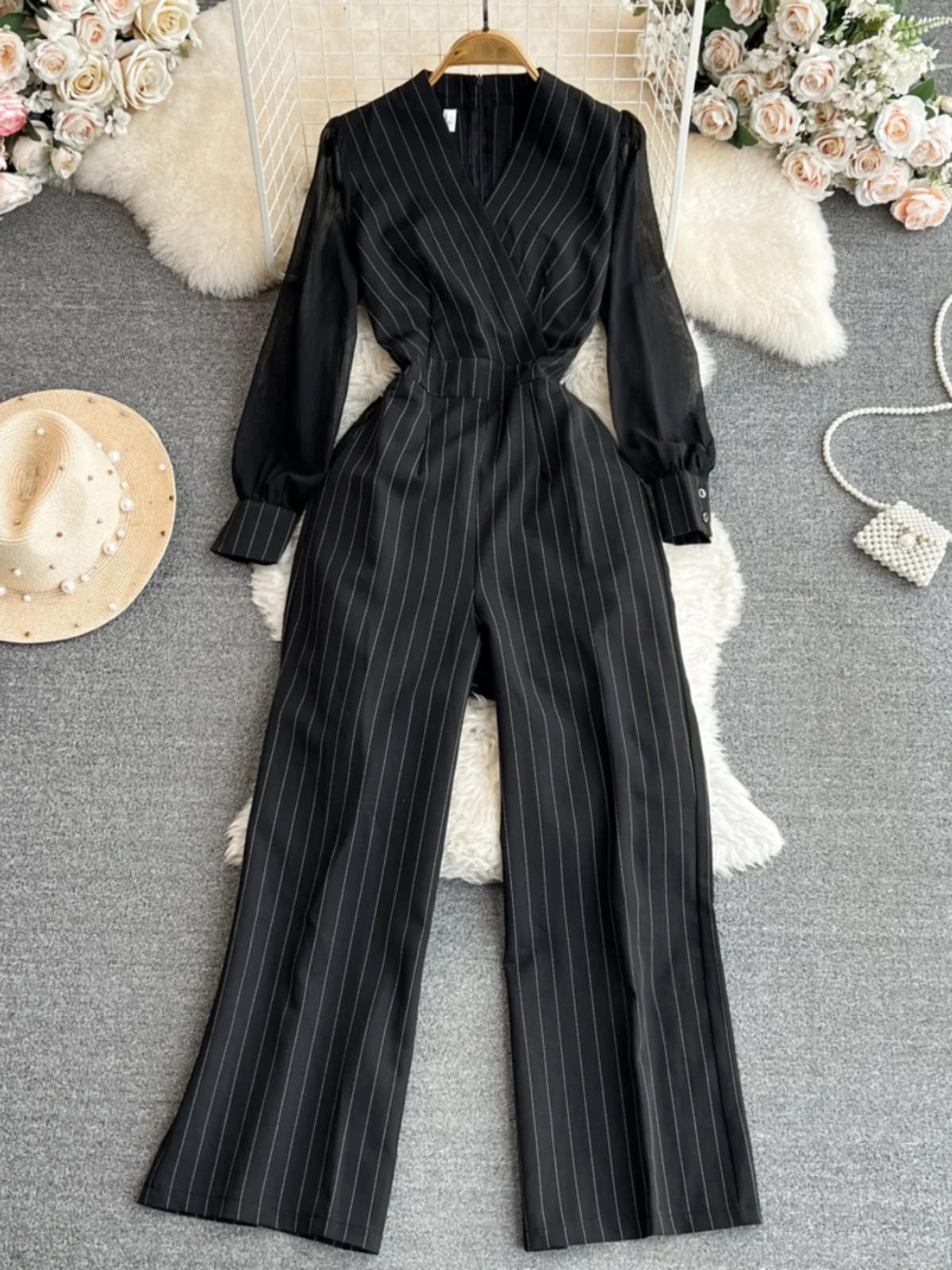 Ele OL V-ne Striped Wide-leg Pants One-piece High-waist Casual Slimming Straight-cut Autumn Season Faion Women's Clot...
Ele OL V-ne Striped Wide-leg Pants One-piece High-waist Casual Slimming Straight-cut Autumn Season Faion Women's Clot...