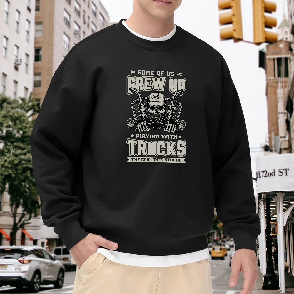Men's Black Crew Neck Loose Sweatshirt, Vintage Skull Truck Print Pullover, Street Fashion Casual Top, Versatile for Everyday Wear
Men's Black Crew Neck Loose Sweatshirt, Vintage Skull Truck Print Pullover, Street Fashion Casual Top, Versatile for Everyday Wear