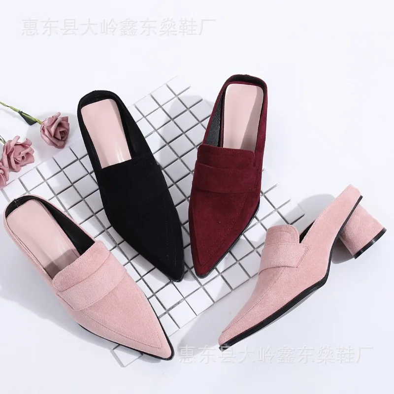 Women's Pointed Toe Mules Suede Upper Block Heel Slip on French Retro Style Versatile Casual Mule Slippers Summer 2026
Women's Pointed Toe Mules Suede Upper Block Heel Slip on French Retro Style Versatile Casual Mule Slippers Summer 2026