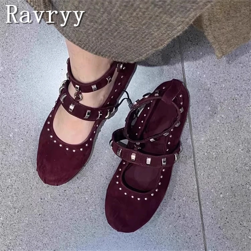 Ретро туфли Мэри Джейн с круглым носком и заклепками, женские, весенние, новые, на плоской подошве, с неглубоким вырезом, с пряжкой, балетки
Ретро туфли Мэри Джейн с круглым носком и заклепками, женские, весенние, новые, на плоской подошве, с неглубоким вырезом, с пряжкой, балетки