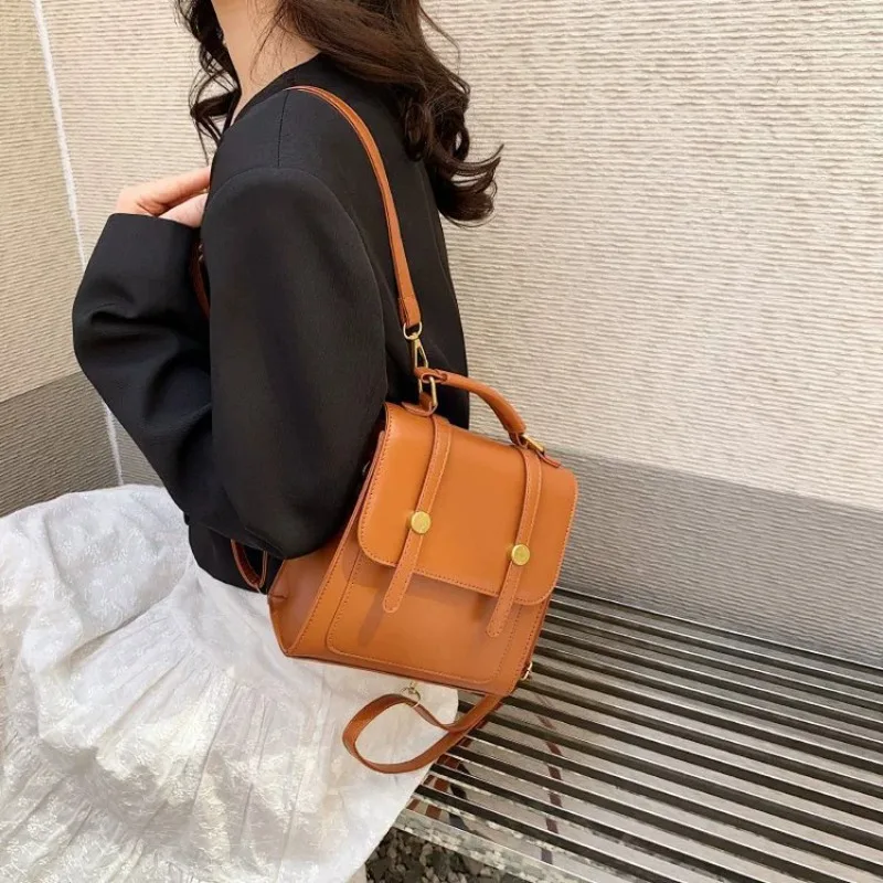 Britain's PU Mini Backpack Magnetic Buckle Schoolbag Casual Student Commuting Leather Backpacks Popular Messenger Bag
Britain's PU Mini Backpack Magnetic Buckle Schoolbag Casual Student Commuting Leather Backpacks Popular Messenger Bag