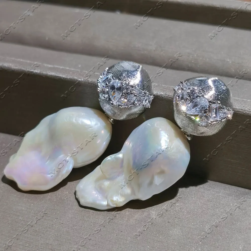 Серьги-подвески MTC·STAR Big 32mm White Baroque Reborn Keshi Pearl Planet Fission CZ (Z14210)
Серьги-подвески MTC·STAR Big 32mm White Baroque Reborn Keshi Pearl Planet Fission CZ (Z14210)