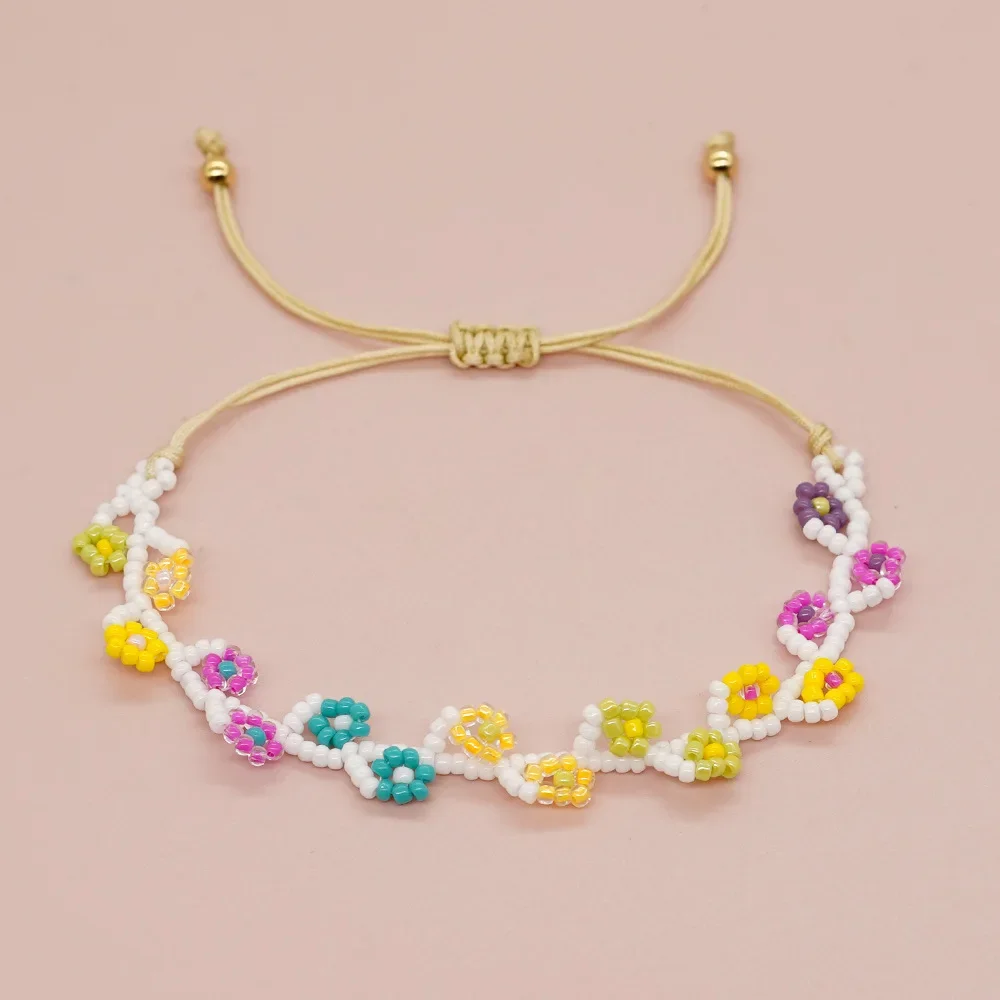 2025 Handmade Beaded Bracelet Flowers Daisies Gradient Color Hand-woven Bohemia Geometry Adjustable Fashion Beaded Bracelet
2025 Handmade Beaded Bracelet Flowers Daisies Gradient Color Hand-woven Bohemia Geometry Adjustable Fashion Beaded Bracelet