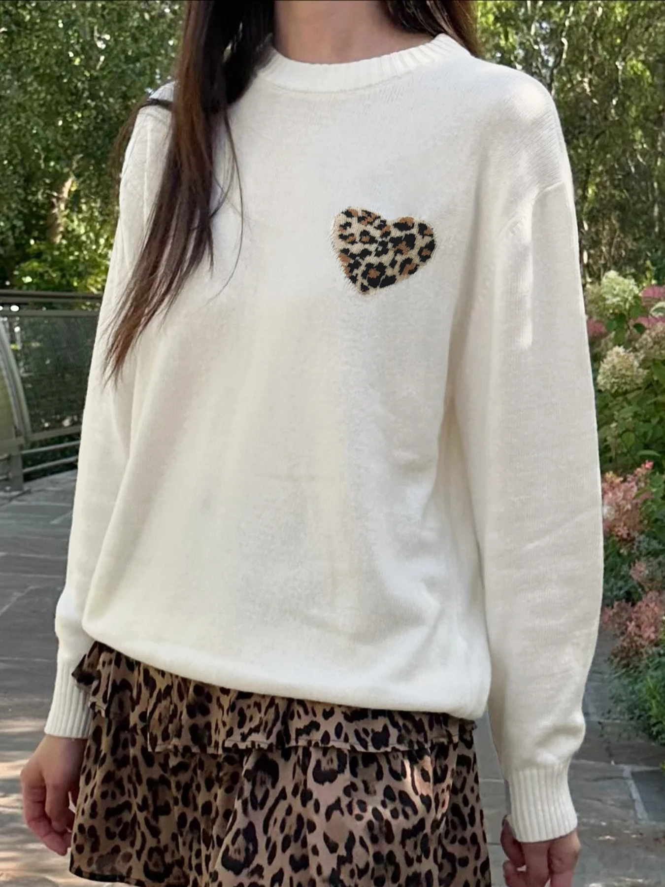 Rockmore Leopard Heart Contrast Sweater Winter Y2K Aesthetic O-neck Jumper Tops for Women Casual Basic Pullovers Autumn Korean
Rockmore Leopard Heart Contrast Sweater Winter Y2K Aesthetic O-neck Jumper Tops for Women Casual Basic Pullovers Autumn Korean