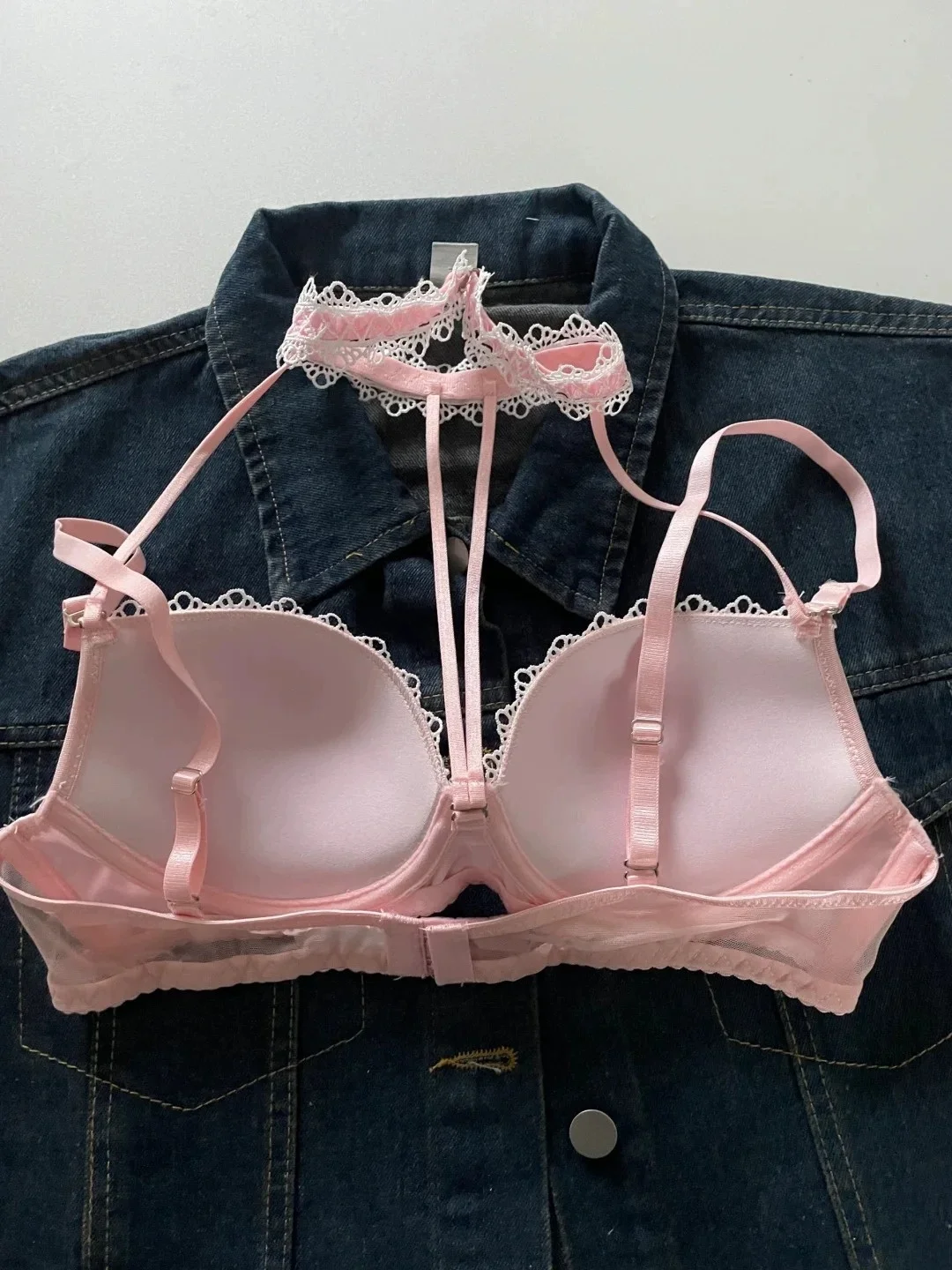 Neck Hanging Lace Underwear Women's Seductive Small Chest Attraction Pure Desire Sexy Inner Match Bra New 2025 Hot Girl Bra
Neck Hanging Lace Underwear Women's Seductive Small Chest Attraction Pure Desire Sexy Inner Match Bra New 2025 Hot Girl Bra