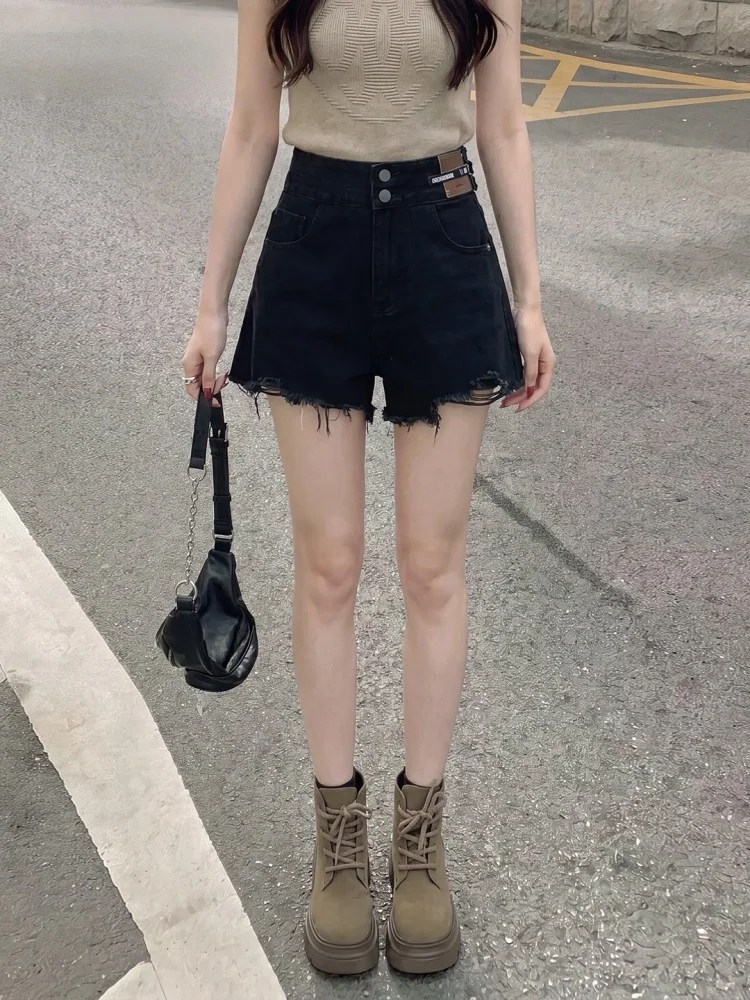 High Waist Black Denim Shorts Women's Summer New Style Worn Look A-Line Wide Leg Pants Torn Hem Casual Wear Comfortable Fit
High Waist Black Denim Shorts Women's Summer New Style Worn Look A-Line Wide Leg Pants Torn Hem Casual Wear Comfortable Fit