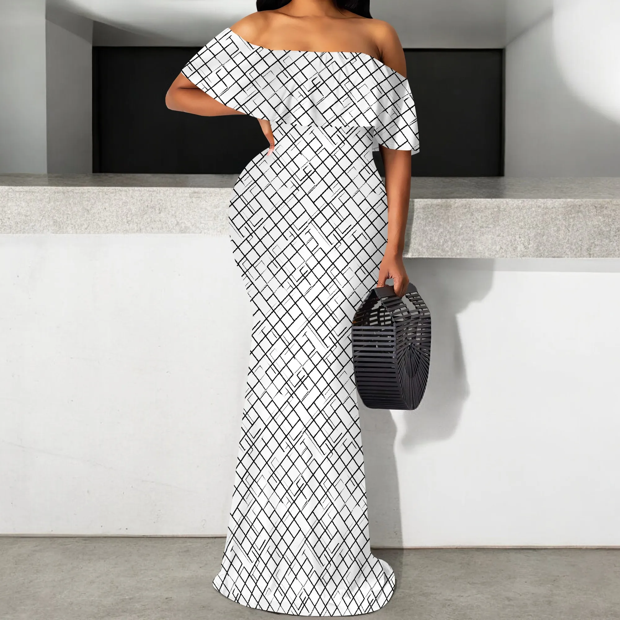 Geometric Off Shoulder Bodycon Dress for Women Black White Grid Print Mermaid Maxi Gown Elegant Look
Geometric Off Shoulder Bodycon Dress for Women Black White Grid Print Mermaid Maxi Gown Elegant Look