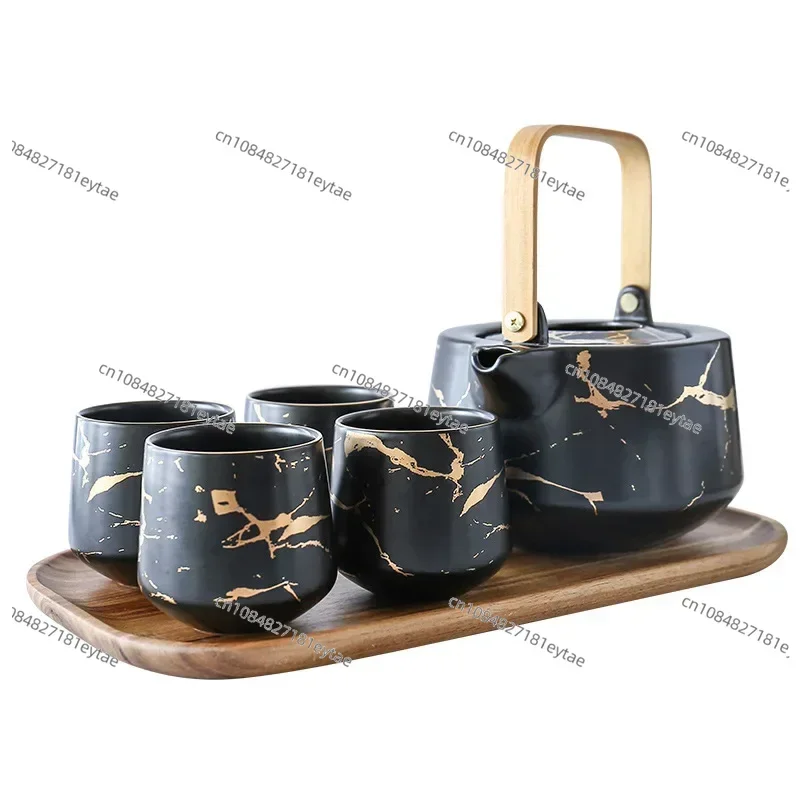 Японский чайный набор с эффектом мраморирования - черно-белые керамические чашки с подставкой из акации мангий, идеально подходят для послеобеденного чая дома
Японский чайный набор с эффектом мраморирования - черно-белые керамические чашки с подставкой из акации мангий, идеально подходят для послеобеденного чая дома