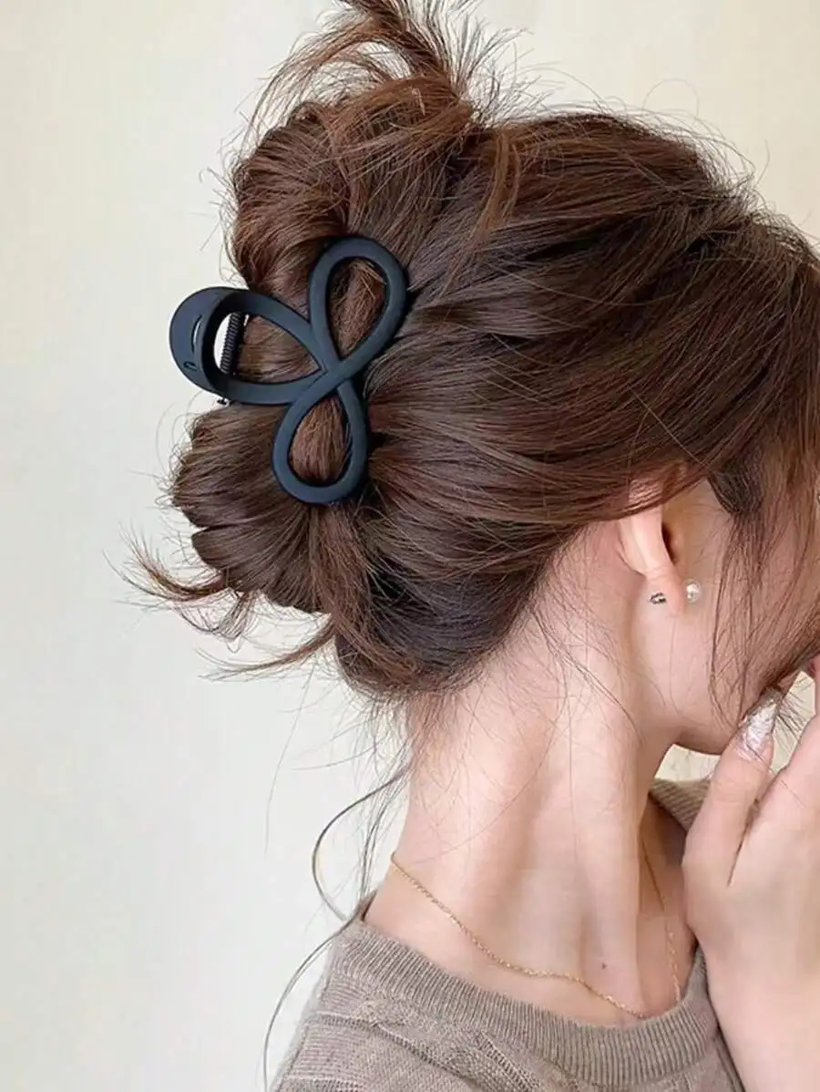 3pcs Womens Matte Black Bow Hair Clips Claw Clip For Daily Styling
3pcs Womens Matte Black Bow Hair Clips Claw Clip For Daily Styling