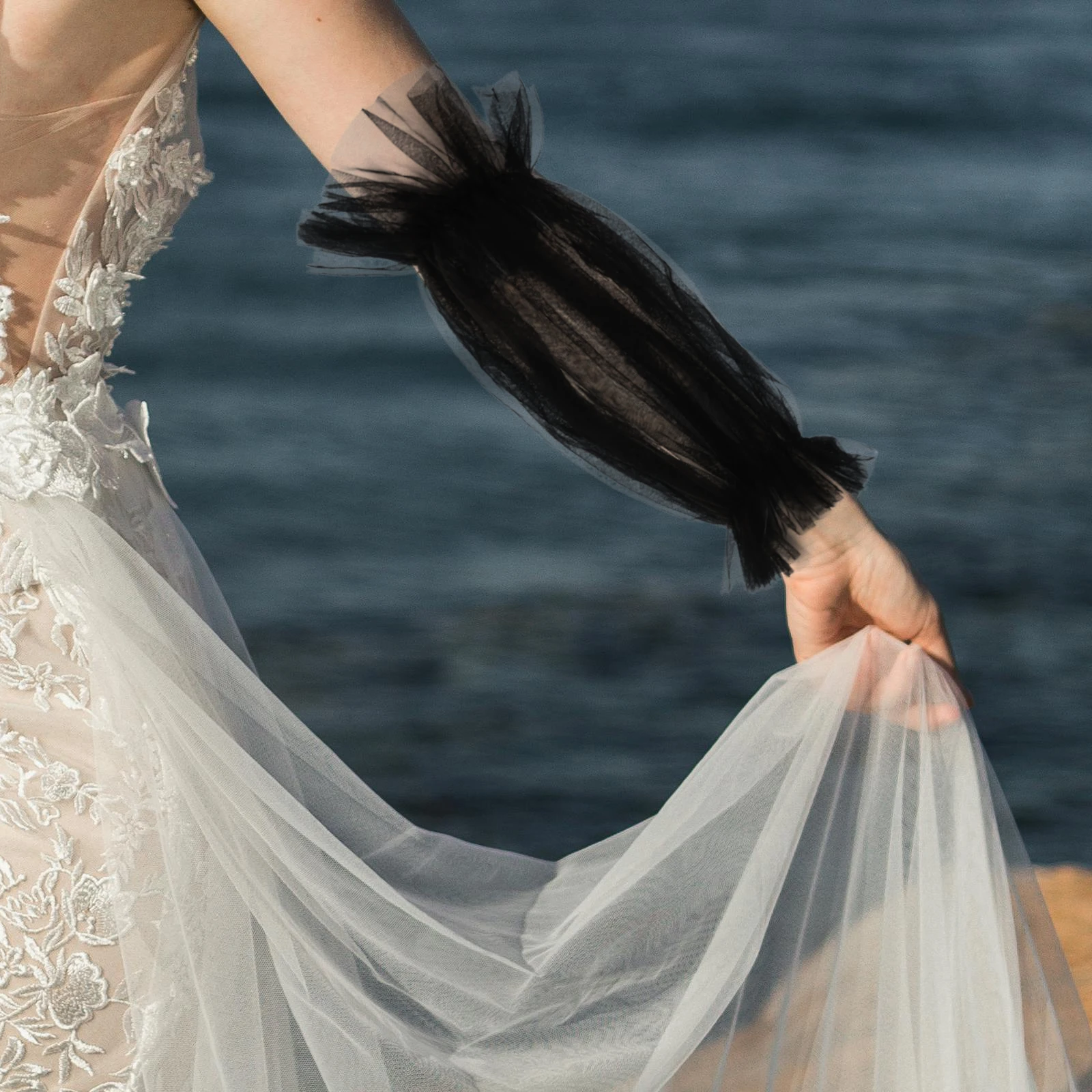 Black Wedding Gloves Arm Sleeves Long Fingerless Thin UV Dress Vintage Elegant Tulle Women Accessories 
Black Wedding Gloves Arm Sleeves Long Fingerless Thin UV Dress Vintage Elegant Tulle Women Accessories