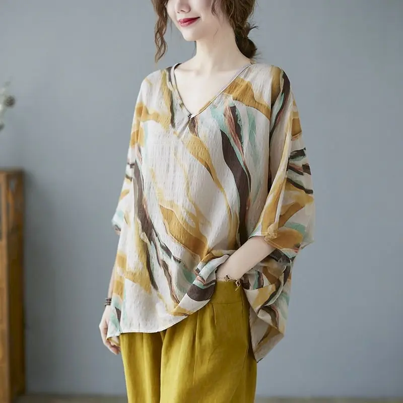 Cotton Linen T Shirts Women Artistic Vintage Fashion Loose Oversized T-shirt Casual Bat Sleeve V-neck Tops Summer Thin Tshirt
Cotton Linen T Shirts Women Artistic Vintage Fashion Loose Oversized T-shirt Casual Bat Sleeve V-neck Tops Summer Thin Tshirt