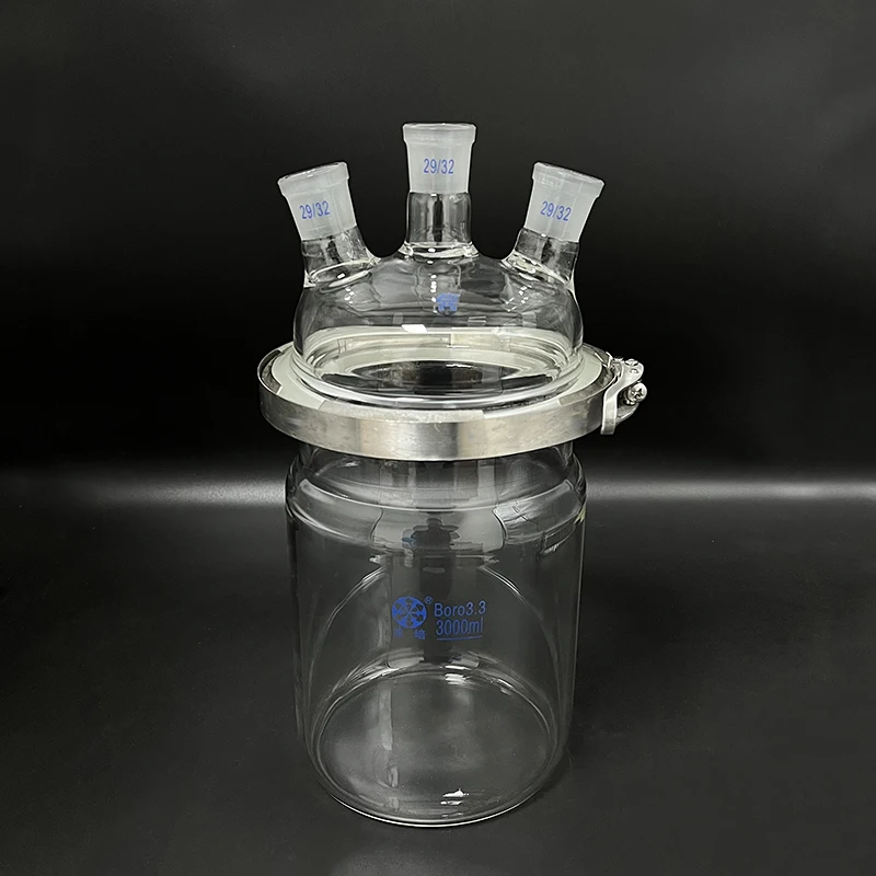 Single-layer cylindrical flat bottom open reactor bottle 3000ml,200mm flange,Stainless steel clip,Cover with three joint 29/32
Single-layer cylindrical flat bottom open reactor bottle 3000ml,200mm flange,Stainless steel clip,Cover with three joint 29/32