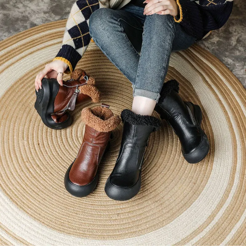 New Winter Mid-Calf Warm And Velvet Thickened Genuine Leather Women Boots With Non-Slip Soft Sole Comfortable Side Zipper Ankle
New Winter Mid-Calf Warm And Velvet Thickened Genuine Leather Women Boots With Non-Slip Soft Sole Comfortable Side Zipper Ankle
