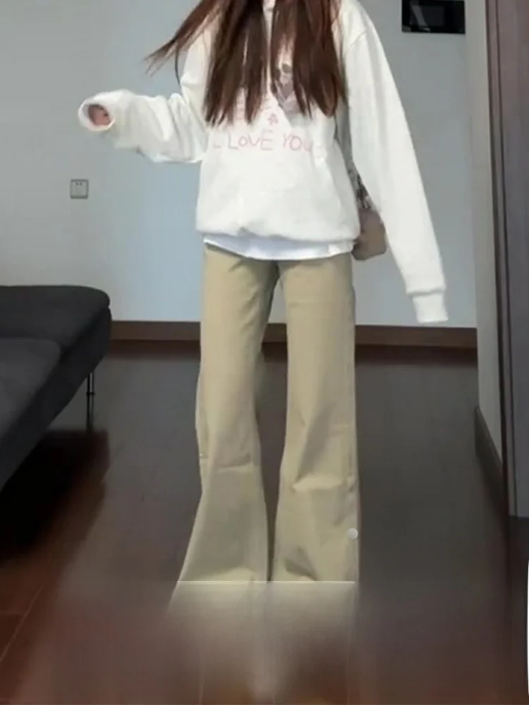 Ретро американские широкие джинсы цвета хаки с высокой талией, женские осенне-зимние новые утягивающие драпированные джинсовые брюки прямого кроя
Ретро американские широкие джинсы цвета хаки с высокой талией, женские осенне-зимние новые утягивающие драпированные джинсовые брюки прямого кроя