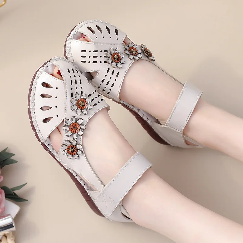 New genuine leather sandals with straps women's summer hollowed shoes mom fish mouth sandal ladies retro flower flat shoes woman
New genuine leather sandals with straps women's summer hollowed shoes mom fish mouth sandal ladies retro flower flat shoes woman