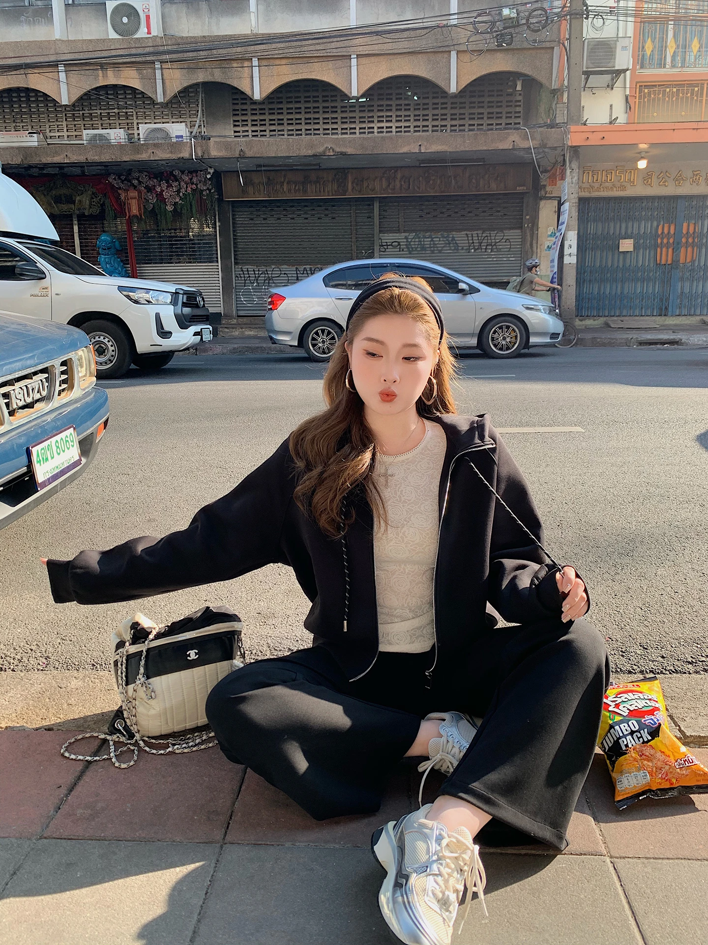 Женская толстовка-кардиган свободного кроя Herwear с капюшоном, двухцветная, из плотного материала Air Layer, для отдыха
Женская толстовка-кардиган свободного кроя Herwear с капюшоном, двухцветная, из плотного материала Air Layer, для отдыха