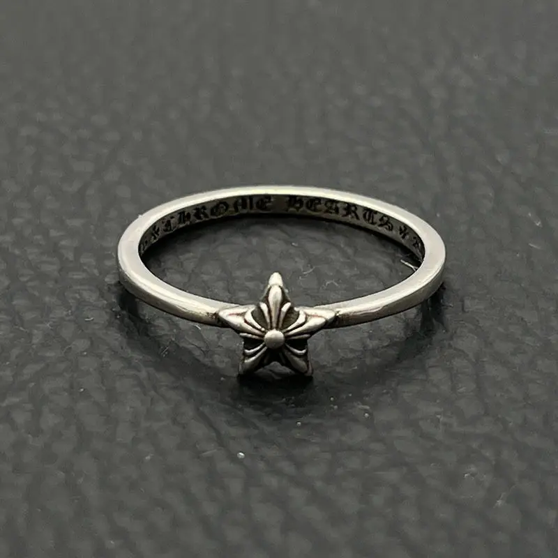 S925 sterling silver high-end retro pentagram ring European and American niche hip-hop ring domineering punk classic
S925 sterling silver high-end retro pentagram ring European and American niche hip-hop ring domineering punk classic