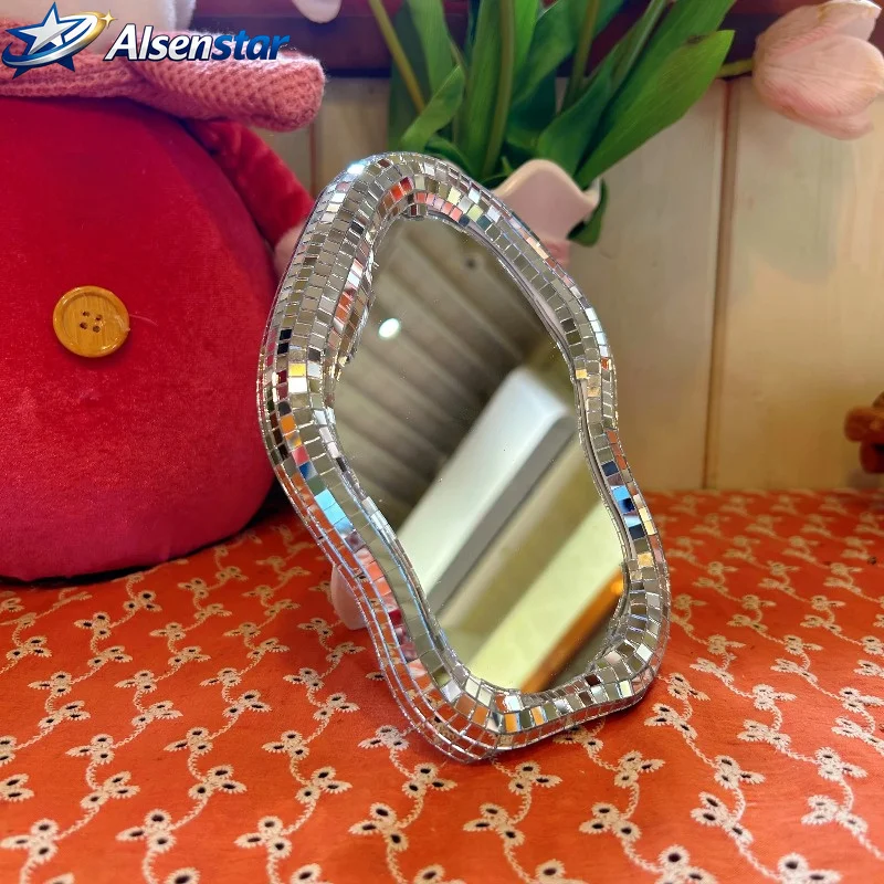 Desktop decoration accessories Mosaic mirror Home room decoration Irregular handicrafts Desktop makeup mirror Retro
Desktop decoration accessories Mosaic mirror Home room decoration Irregular handicrafts Desktop makeup mirror Retro