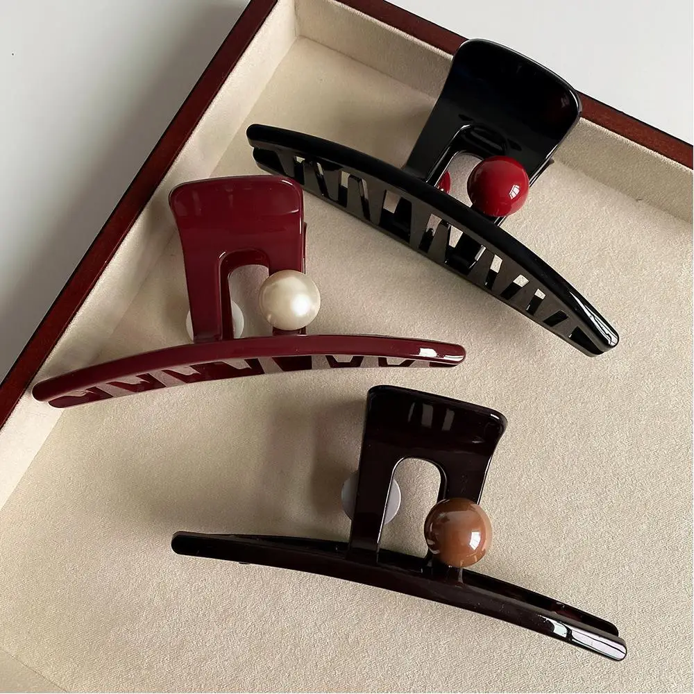 Elegant Pearl Large Hair Claw Clip Women Girls Jelly Acrylic Hair Clamps One-Word Hairpins Barrettes Women Hair Accessories
Elegant Pearl Large Hair Claw Clip Women Girls Jelly Acrylic Hair Clamps One-Word Hairpins Barrettes Women Hair Accessories