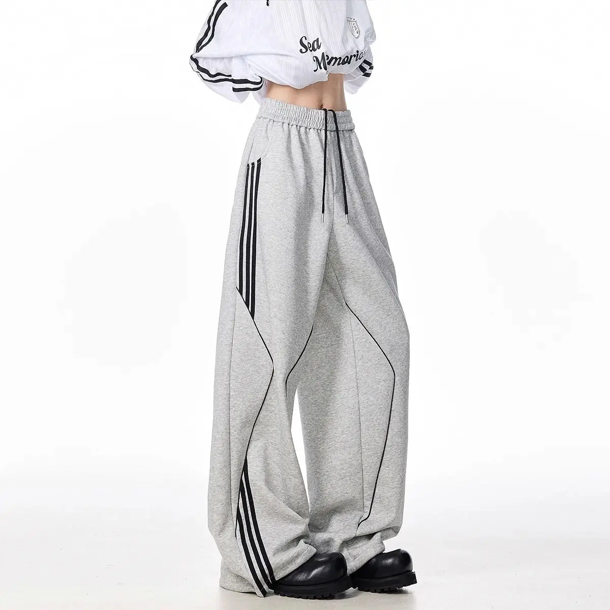 Plus Fleece Motion Women Autumn Winter Korean Three Bars Straight Trendyol Loose Wide Leg Casual All-match Elastic Waist Pants
Plus Fleece Motion Women Autumn Winter Korean Three Bars Straight Trendyol Loose Wide Leg Casual All-match Elastic Waist Pants