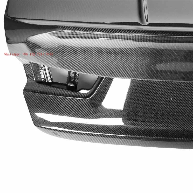 Hongsheng CSL Carbon Fiber Trunk Cover for 3 Series G20 G80 M3 330i M340i M Sport Sedan (2020 and later models)
Hongsheng CSL Carbon Fiber Trunk Cover for 3 Series G20 G80 M3 330i M340i M Sport Sedan (2020 and later models)
