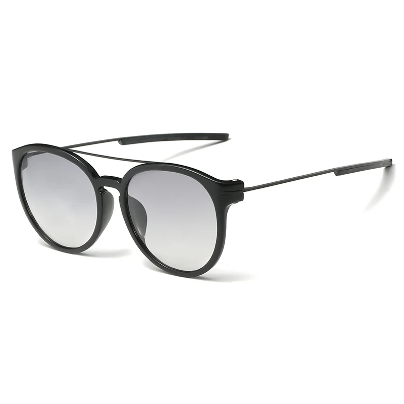 Classic Men Women Brand Designer Vintage Metal Frame Sun Glasses Anti Glare Round Color Changing Sunglasses Shades UV400 P8644
Classic Men Women Brand Designer Vintage Metal Frame Sun Glasses Anti Glare Round Color Changing Sunglasses Shades UV400 P8644
