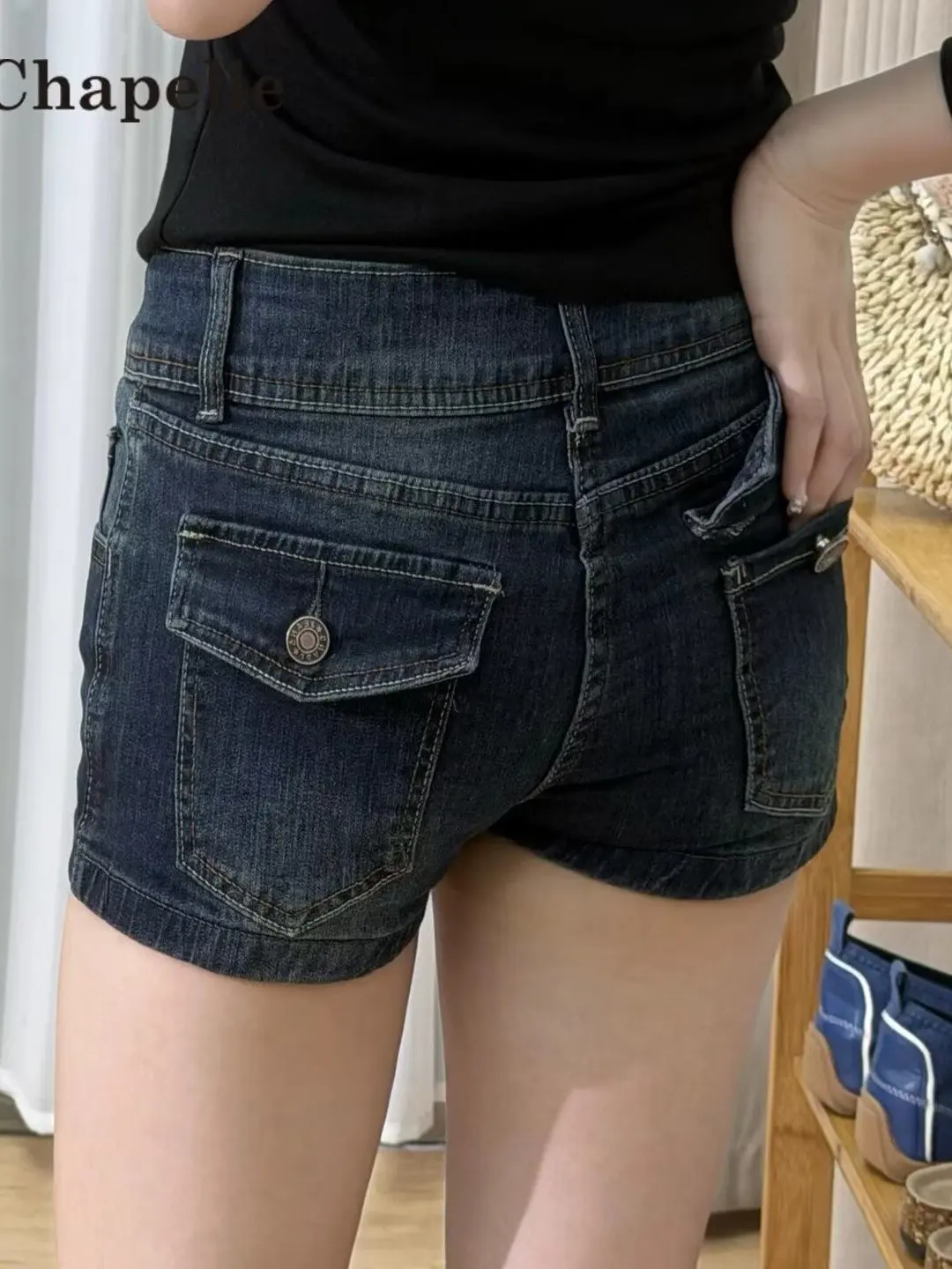 American Retro Denim Shorts Women's Summer New High Waist plus Size Slim Fit Butt Hugging Hot Pants Small Size Ladies Jeans
American Retro Denim Shorts Women's Summer New High Waist plus Size Slim Fit Butt Hugging Hot Pants Small Size Ladies Jeans