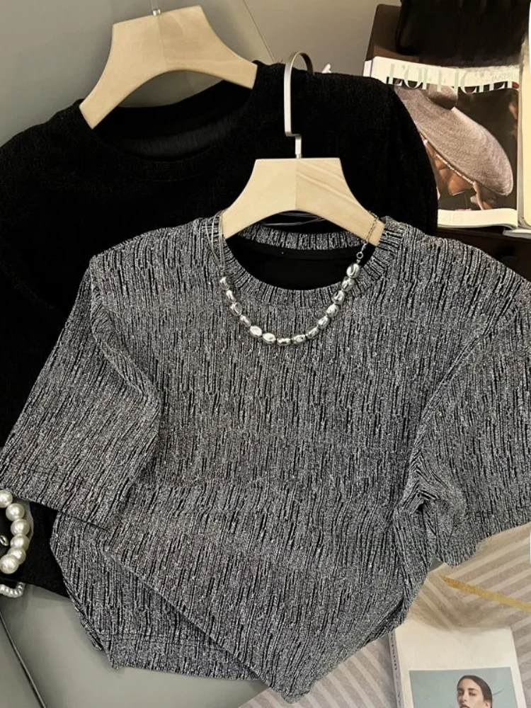 Korean Style Shiny Thread Short Sleeve T-Shirt plus Size 300 Pounds Women Loose Summer Slimming Versatile Anti-Aging Top
Korean Style Shiny Thread Short Sleeve T-Shirt plus Size 300 Pounds Women Loose Summer Slimming Versatile Anti-Aging Top