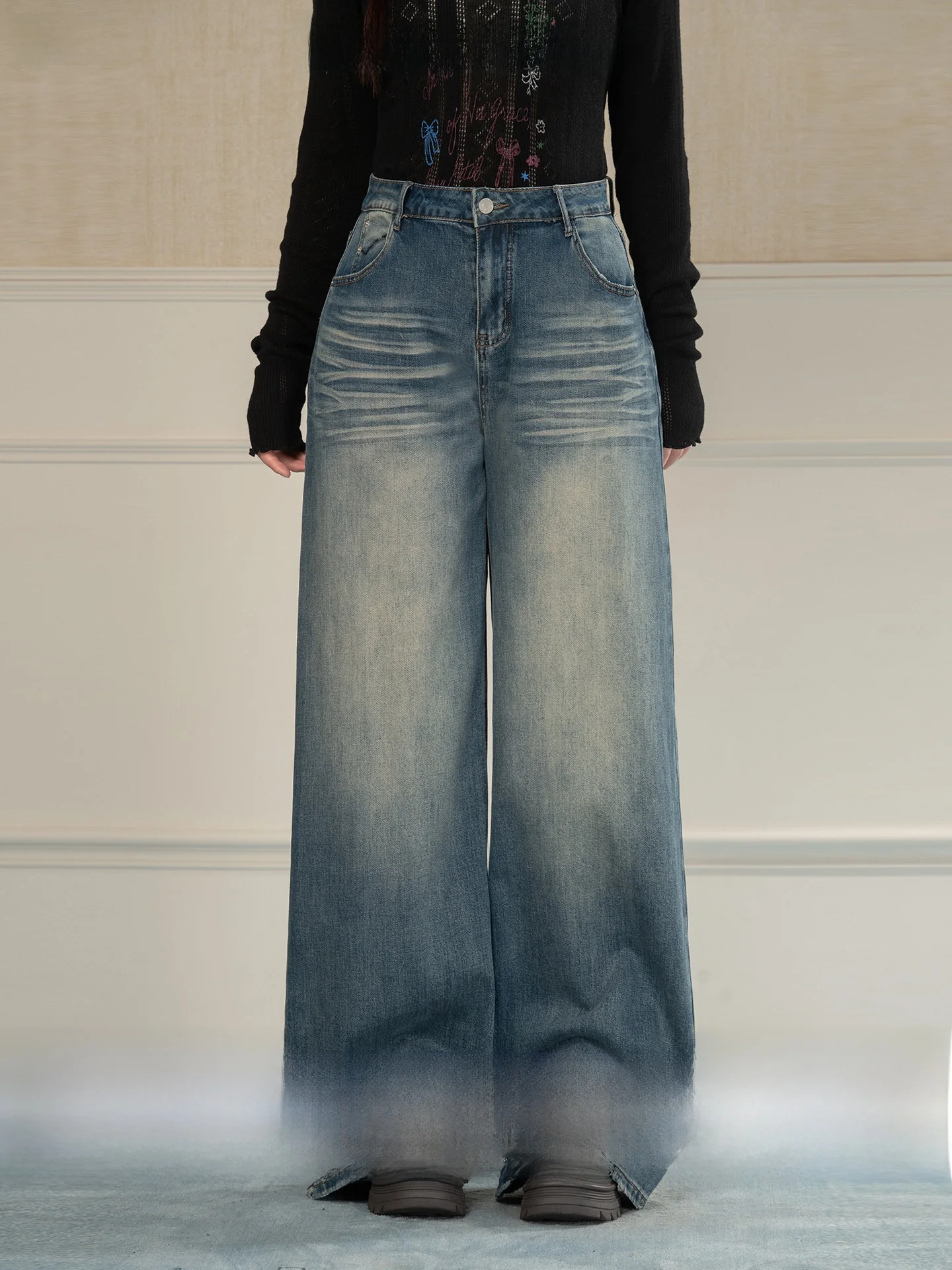 Heynew Retro Blue Straight Leg Commuter Jeans High Waist Hiding Hip plus Size Women's Spring Summer Slimming Long Trousers
Heynew Retro Blue Straight Leg Commuter Jeans High Waist Hiding Hip plus Size Women's Spring Summer Slimming Long Trousers