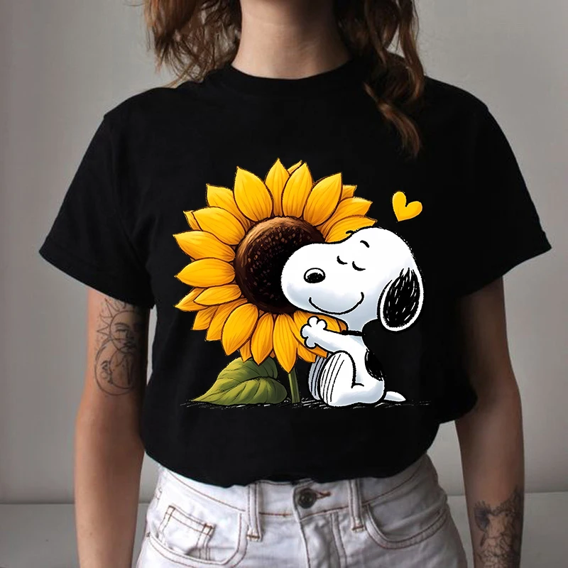 Snoopy Adult T-shirt Boys Girls Kawaii Anime Figures Pattern Short Sleeve Tops Summer Clothes Loose Casual Tees Clothing Gifts
Snoopy Adult T-shirt Boys Girls Kawaii Anime Figures Pattern Short Sleeve Tops Summer Clothes Loose Casual Tees Clothing Gifts