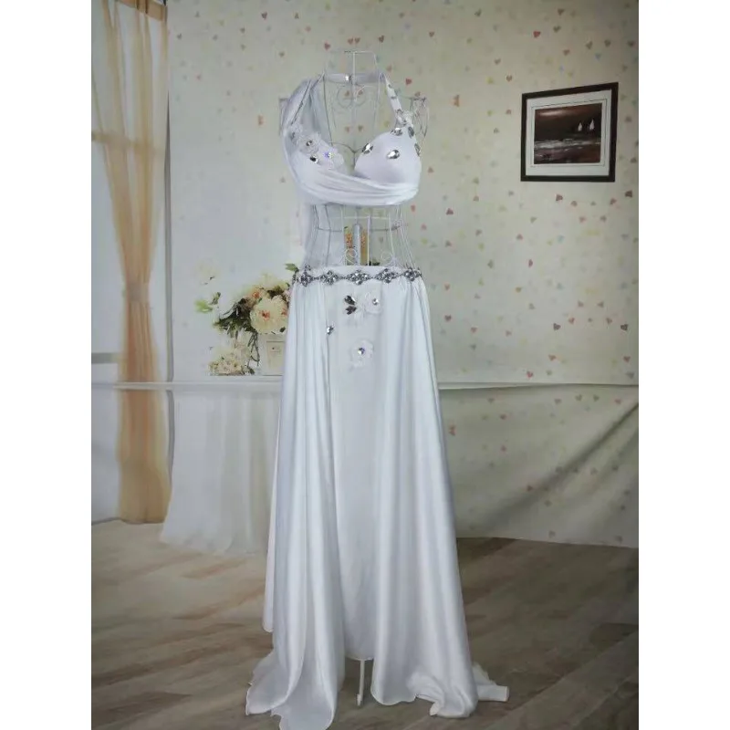 Customized Belly Dance Costumes Beautiful White Flowing Performance Suit Set
Customized Belly Dance Costumes Beautiful White Flowing Performance Suit Set
