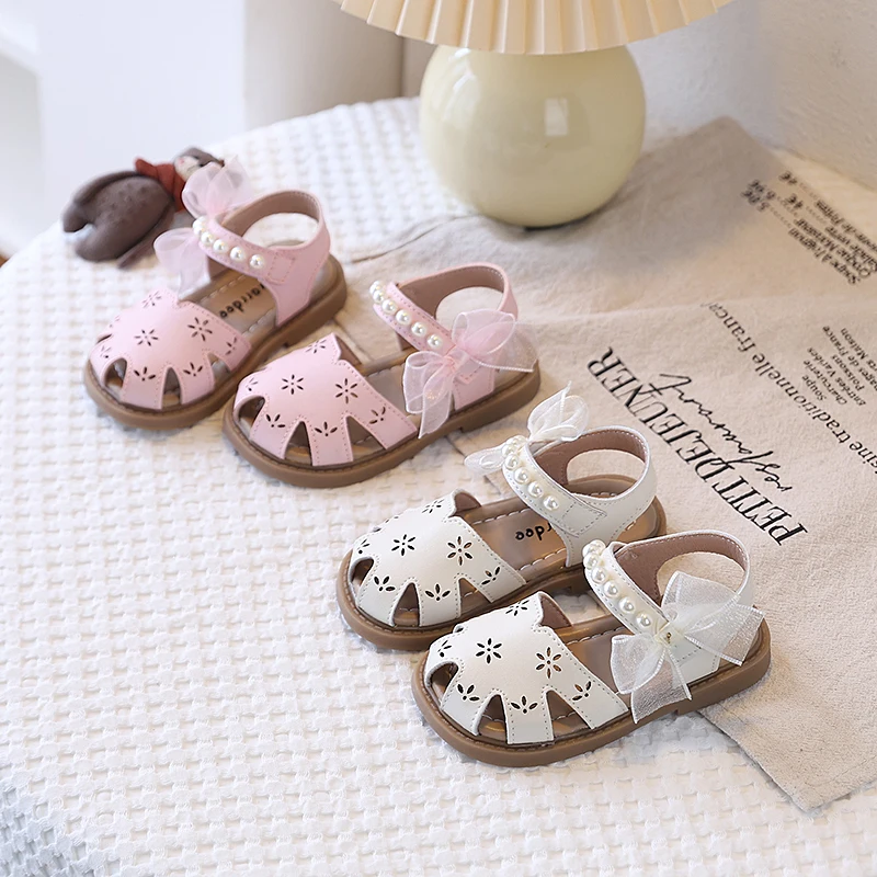 JGSHOWKITO Girls Sandals with Pearls Beading Lace Fashion Kids Beach Sandals Anti-kick Princess Soft Sole Chic Fashion New 21-30
JGSHOWKITO Girls Sandals with Pearls Beading Lace Fashion Kids Beach Sandals Anti-kick Princess Soft Sole Chic Fashion New 21-30