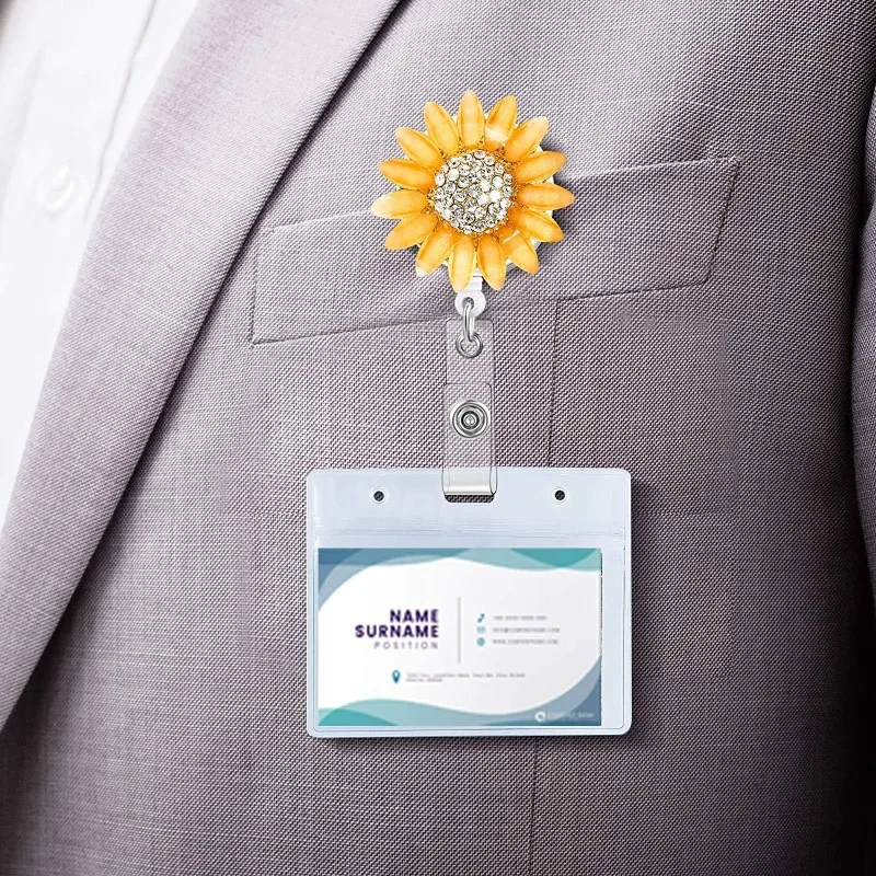 Crystal Sunflower Badge Reel Sparkling Rhinestone Retractable ID Holder with 360°roration Elegant Stretch Keychain for Nurses
Crystal Sunflower Badge Reel Sparkling Rhinestone Retractable ID Holder with 360°roration Elegant Stretch Keychain for Nurses