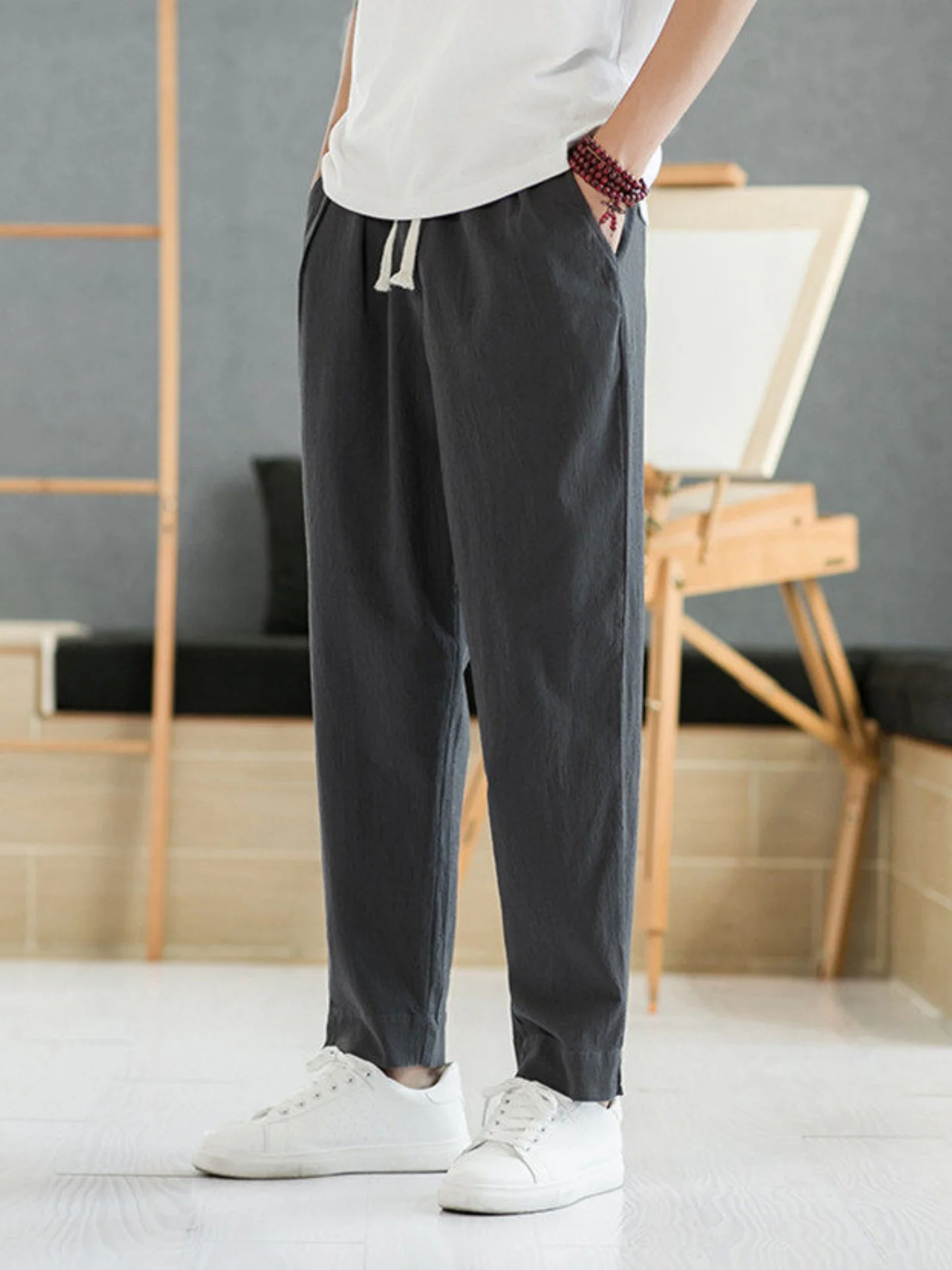 Men's Summer Thin Cotton Linen Casual Pants Loose Straight Leg Ice Silk Lightweight Comfortable Nine Point Trousers
Men's Summer Thin Cotton Linen Casual Pants Loose Straight Leg Ice Silk Lightweight Comfortable Nine Point Trousers