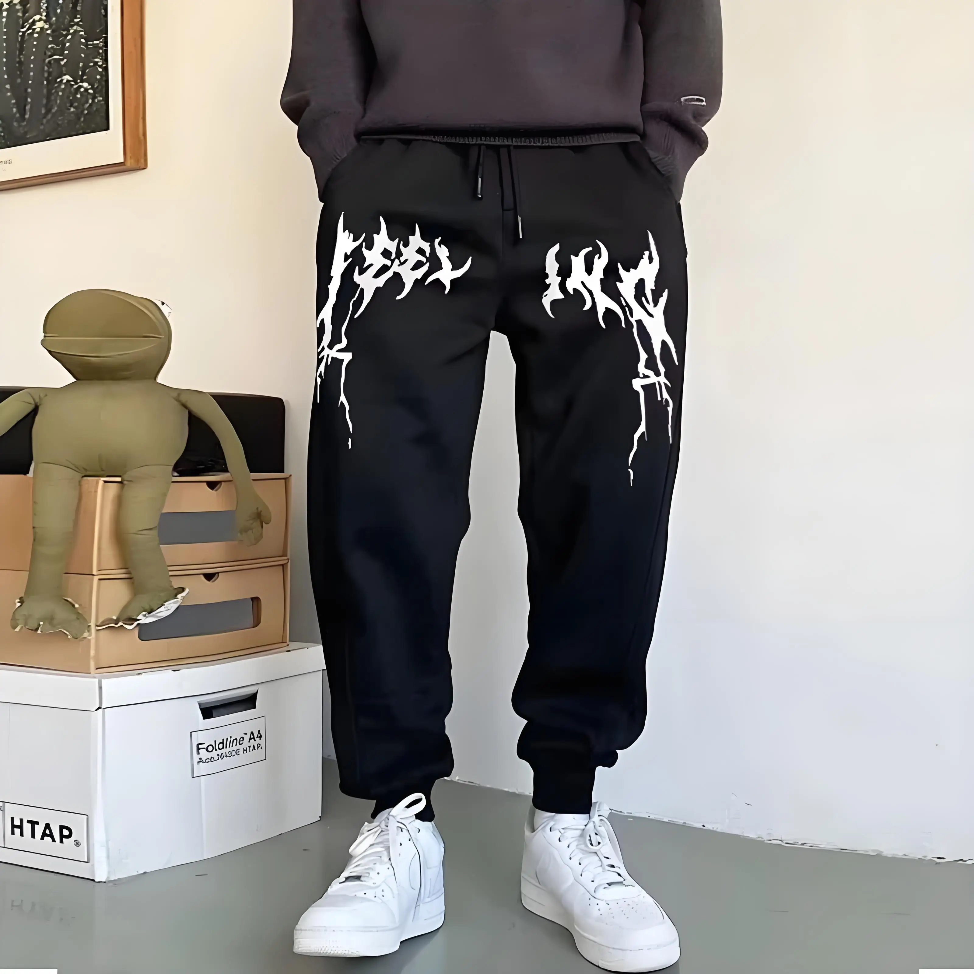 2025 мужские осенне-зимние повседневные спортивные штаны для бега с принтом, удобные многофункциональные модные спортивные штаны в стиле хип-хоп для пар
2025 мужские осенне-зимние повседневные спортивные штаны для бега с принтом, удобные многофункциональные модные спортивные штаны в стиле хип-хоп для пар