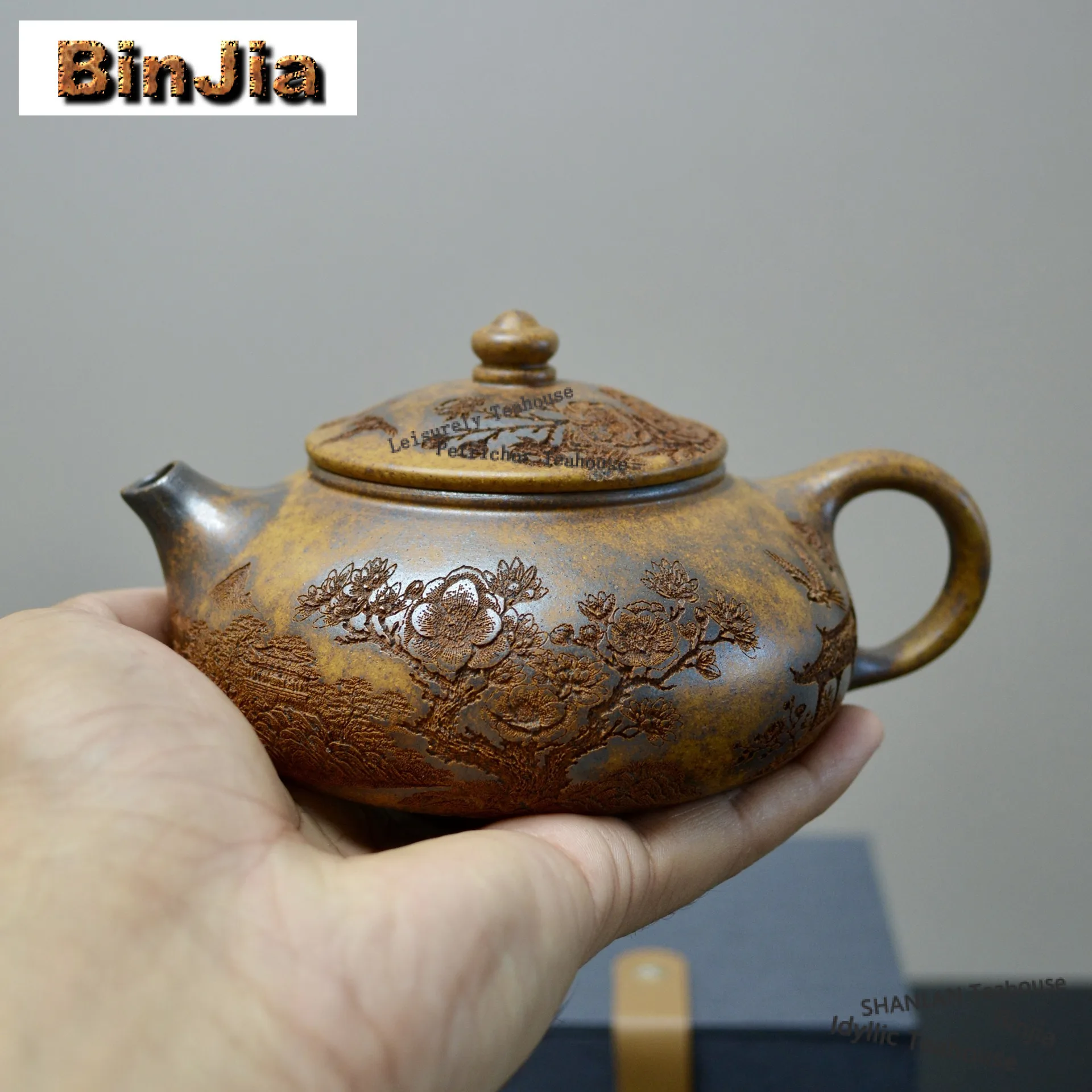 290 мл винтажные чайники Исин из фиолетовой глины ручной работы с цветком и птицей, горшок с холодной рекой, необработанная руда, грязевой чайник, чайный сервиз Zisha
290 мл винтажные чайники Исин из фиолетовой глины ручной работы с цветком и птицей, горшок с холодной рекой, необработанная руда, грязевой чайник, чайный сервиз Zisha