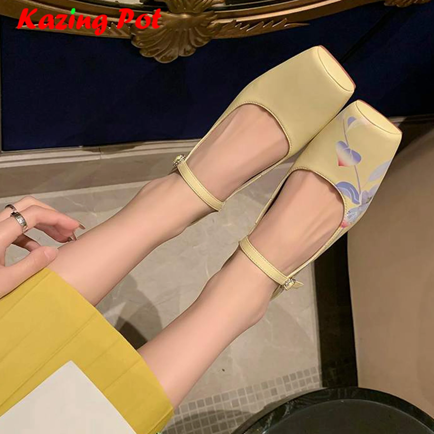 Krazing Pot Genuine Leather Prints Square Toe Med Heels Street Wear Summer Buckle Straps Flowers Patterns Women Mary Janes Pumps
Krazing Pot Genuine Leather Prints Square Toe Med Heels Street Wear Summer Buckle Straps Flowers Patterns Women Mary Janes Pumps