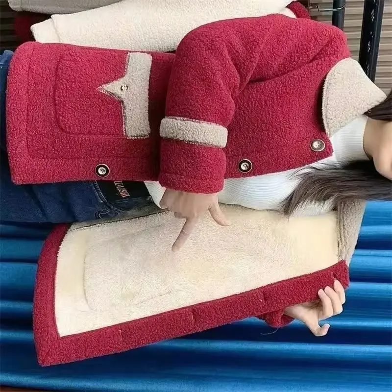 5XL 2025 Winter Jacket Women Parkas New Imitation Lamb Wool Jacket Add Velvet Padded Fur Coat Female Cotton Clothes Outerwear
5XL 2025 Winter Jacket Women Parkas New Imitation Lamb Wool Jacket Add Velvet Padded Fur Coat Female Cotton Clothes Outerwear