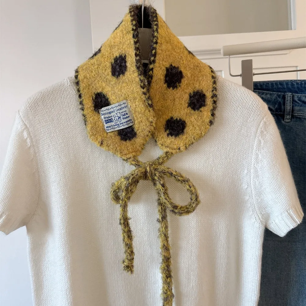 Модные шерстяные наушники в горошек с ремешками, двухсторонние однотонные вязаные наушники, утепленные ветрозащитные повязки, повседневная одежда
Модные шерстяные наушники в горошек с ремешками, двухсторонние однотонные вязаные наушники, утепленные ветрозащитные повязки, повседневная одежда