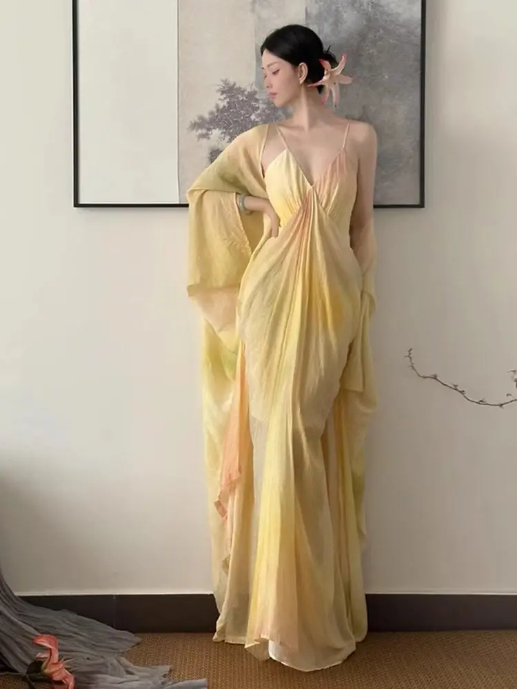 New Chinese Style Wedding Dress Set Yellow Beach Vacation Long Skirt Zen Style Atmosphere Sensation Bride Morning Robe
New Chinese Style Wedding Dress Set Yellow Beach Vacation Long Skirt Zen Style Atmosphere Sensation Bride Morning Robe
