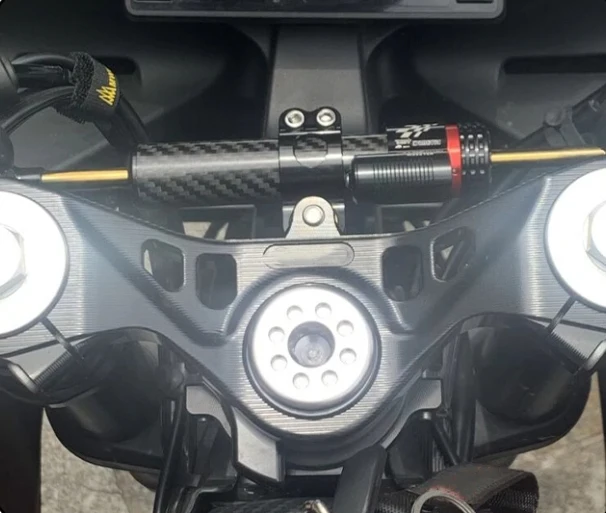 Для CFMOTO 250SR 250 SR монтажный кронштейн рулевого демпфера мотоцикла регулируемый рулевой стабильный кронштейн демпфера монтажный комплект аксессуаров
Для CFMOTO 250SR 250 SR монтажный кронштейн рулевого демпфера мотоцикла регулируемый рулевой стабильный кронштейн демпфера монтажный комплект аксессуаров