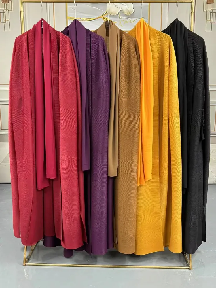 Miyake Pleated Button Sleeveless Scarf Trench Coat Women's Shawl Robe Dubai Designer Elegant Loose Black Abaya
Miyake Pleated Button Sleeveless Scarf Trench Coat Women's Shawl Robe Dubai Designer Elegant Loose Black Abaya